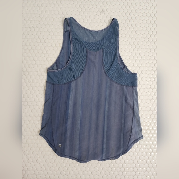 LULULEMON tank 🍋🍋 - Picture 5 of 5